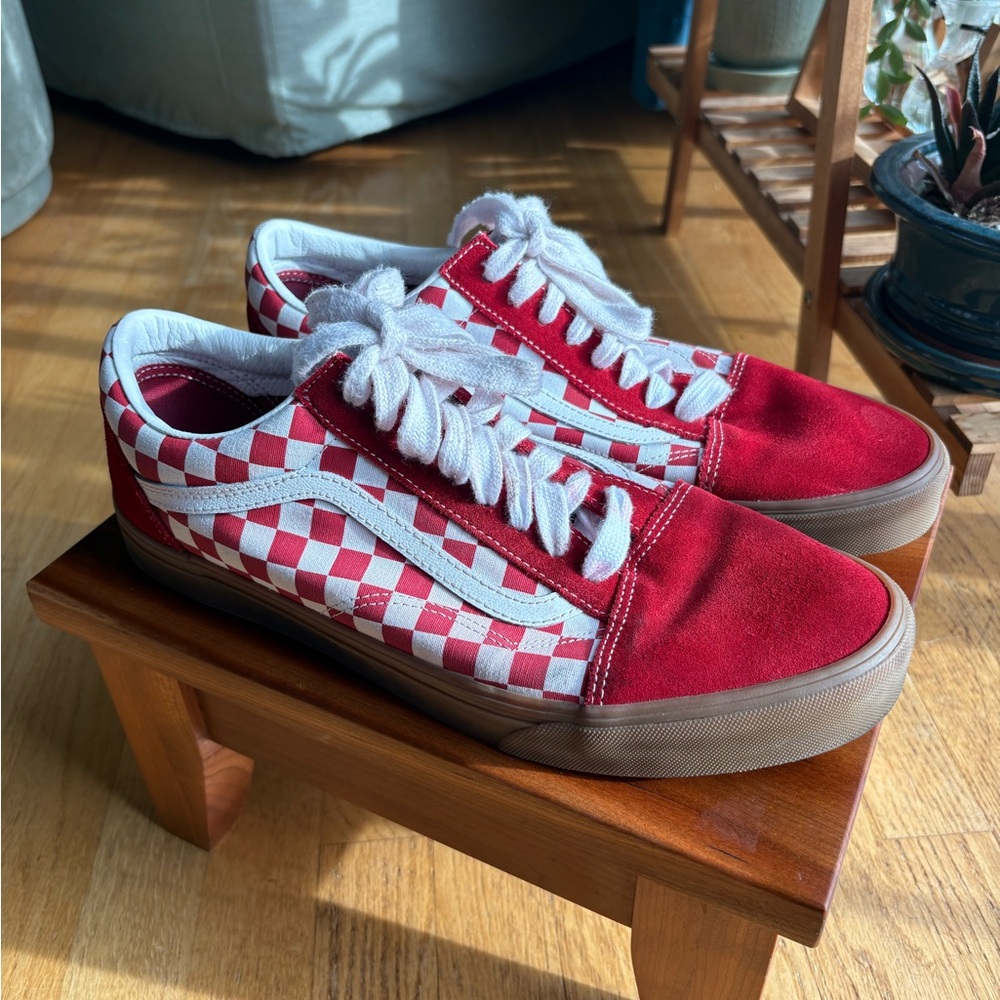 Men’s size 13 Vans Red and White Checkered Sneakers